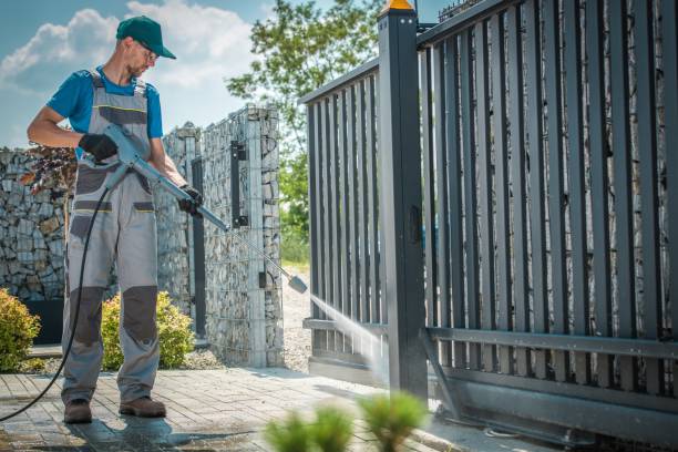 Best Sidewalk and Walkway Cleaning  in Newburgh, IN